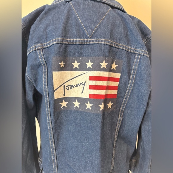 Vintage Tommy Hilfiger Flag Patch Denim Jacket 💙❤️ - Picture 8 of 11